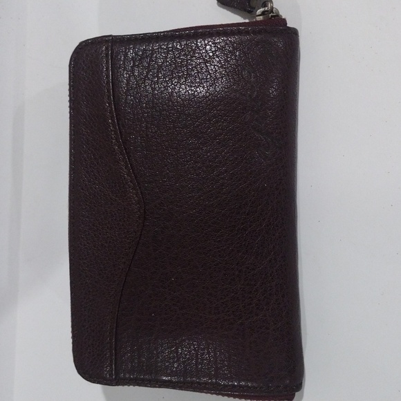 IBIZA Round Zipper Leather Wallet - Card, Bills & Coin Compartments 6 x 4 inches - Picture 4 of 11
